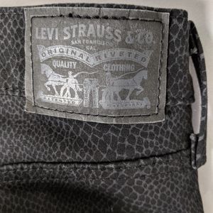 🐍Levi's Women's 720 Python-print High-rise